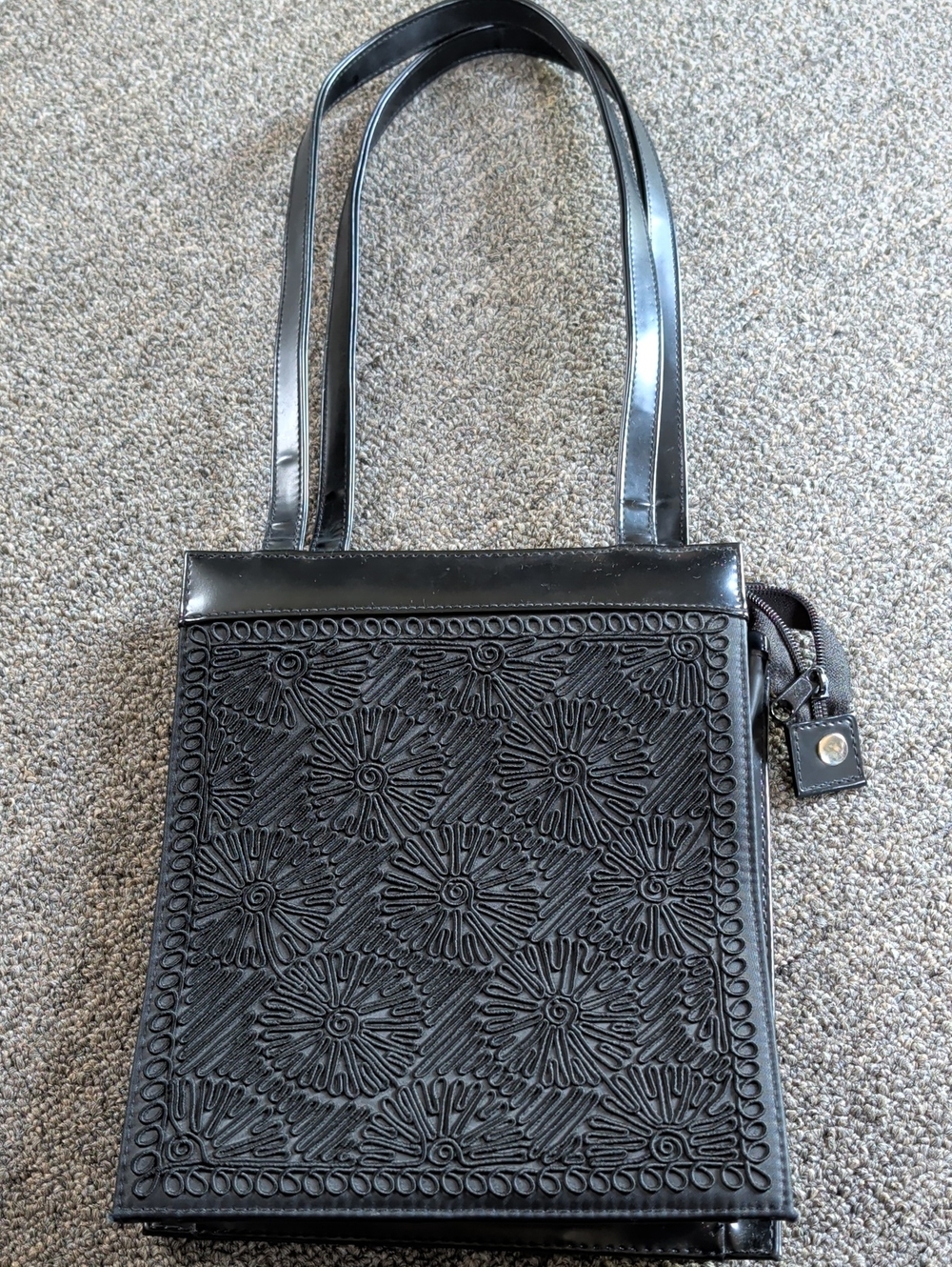 Vintage Women's Black Floral Shoulder Bag